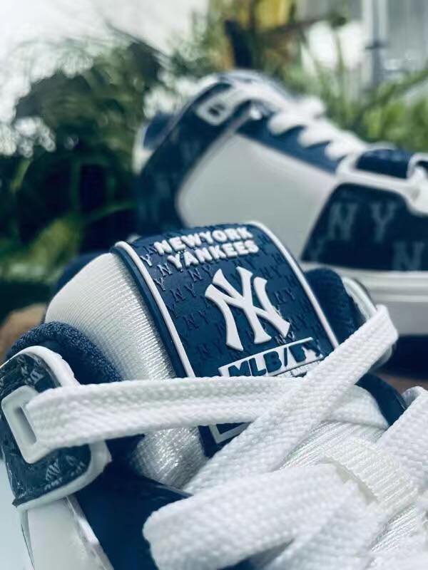 LEE & NASA | M## | CHUNKY Liner Mid Denim NE# YOR# YANK##
